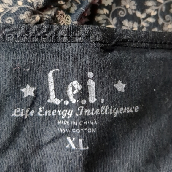Life Energy Intelligent Beige and Black Sport Top Size XL. - Picture 14 of 14